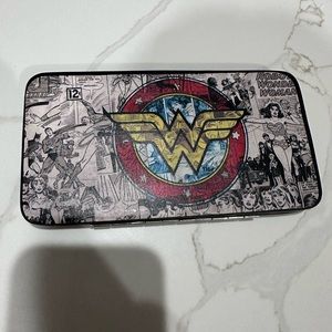 Wonder woman wallet